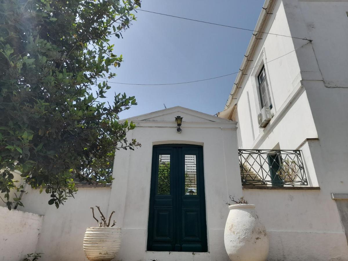 Вилла 1861 Mansion Spetses Экстерьер фото