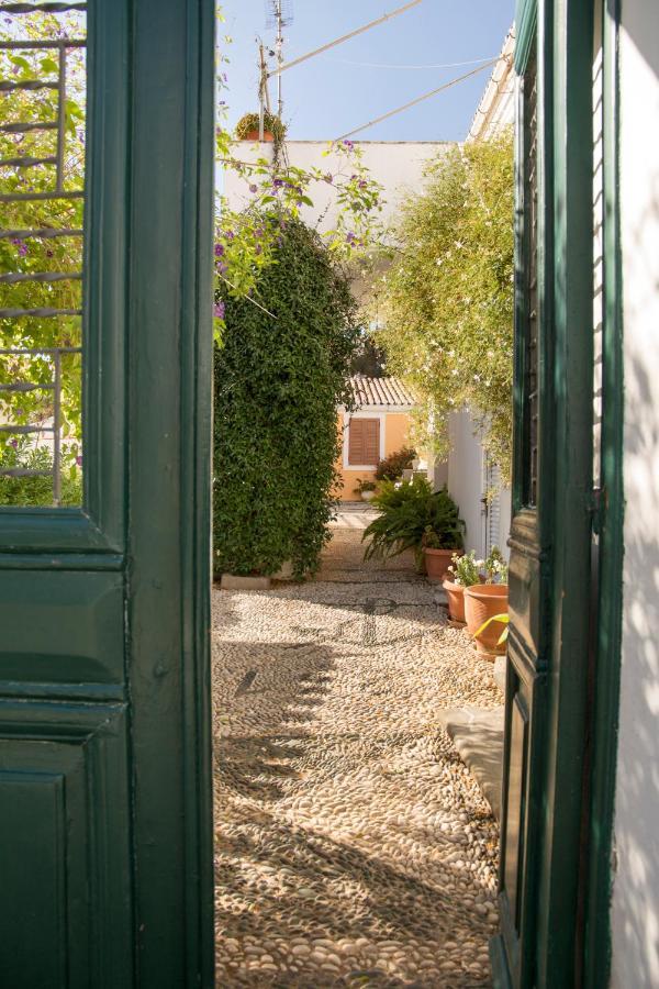 Вилла 1861 Mansion Spetses Экстерьер фото