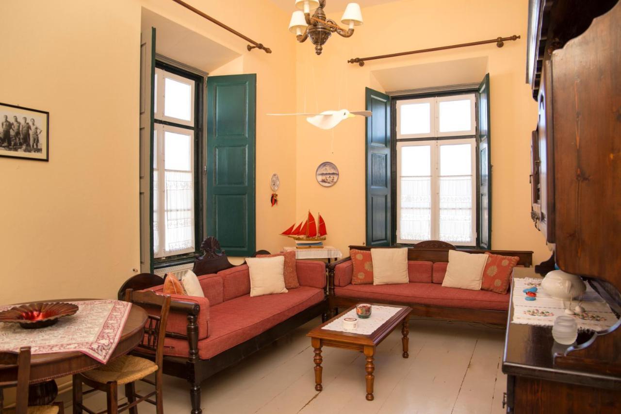 Вилла 1861 Mansion Spetses Экстерьер фото