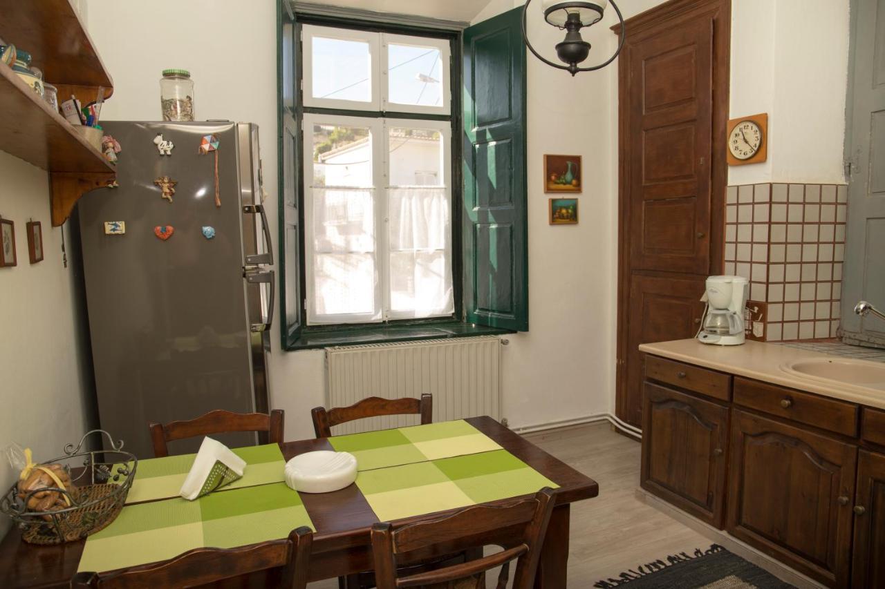 Вилла 1861 Mansion Spetses Экстерьер фото