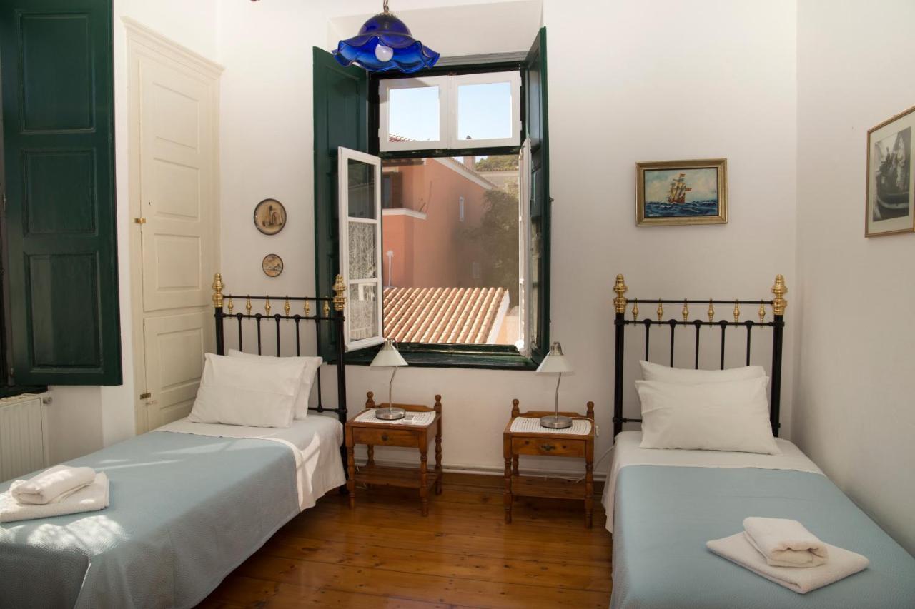 Вилла 1861 Mansion Spetses Экстерьер фото